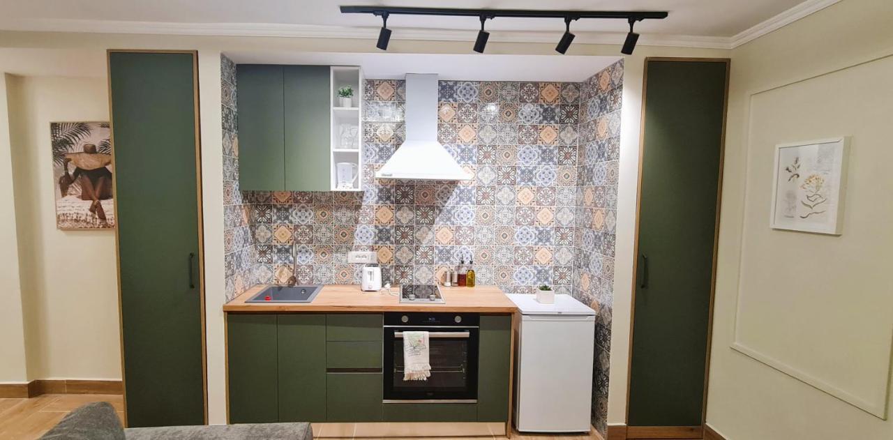 2V1 - Center Apartment 4 Tiranë Ngoại thất bức ảnh